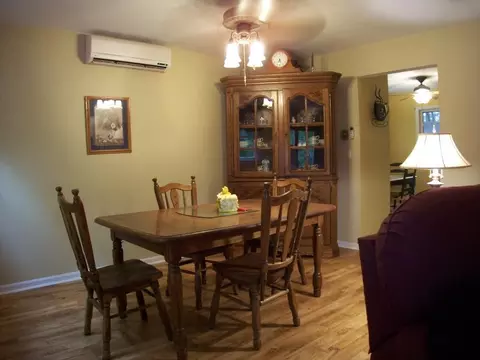 36 Upper Skillman St, Hampton, NJ 08827 photo 4