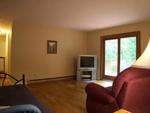 36 Upper Skillman St, Hampton, NJ 08827 photo 5
