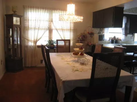 178 Jeff St, Edison, NJ 08837 photo 3