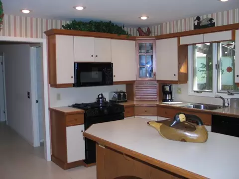 15 Forest Dr, Mendham, NJ 07945 photo 6