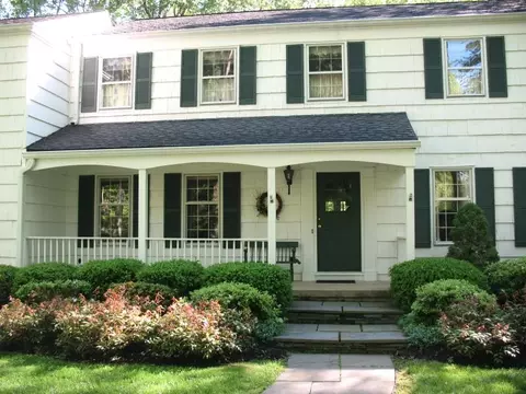 15 Forest Dr, Mendham, NJ 07945 photo 2