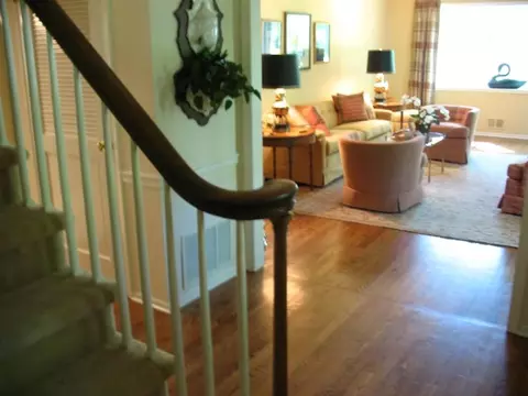 15 Forest Dr, Mendham, NJ 07945 photo 3