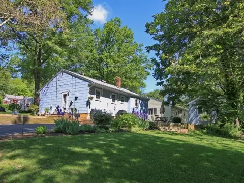 17 Huntley Rd, Summit, NJ 07901 photo 2