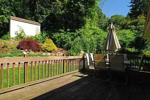 7 Mechanic St, Dover, NJ 07801 photo 4