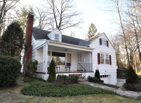 40 Parkview Ter, Summit, NJ 07901 photo 1