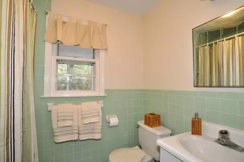 40 Parkview Ter, Summit, NJ 07901 photo 9