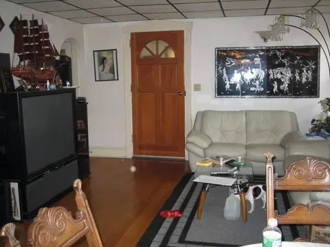 186 N Farview Ave, Paramus, NJ 07652 photo 3