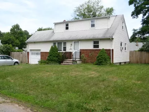 420 2nd St, Middlesex, NJ 08846 photo 2