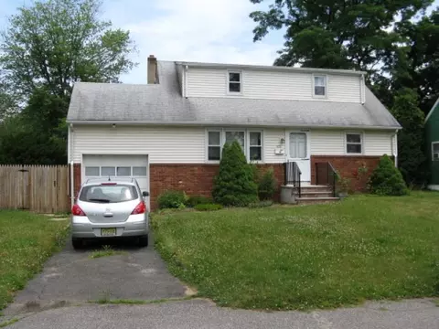 420 2nd St, Middlesex, NJ 08846 photo 3