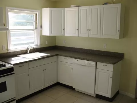 420 2nd St, Middlesex, NJ 08846 photo 8