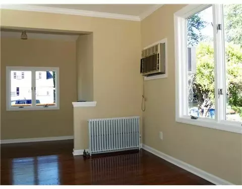 76 S Robert St, Sewaren, NJ 07077 photo 4