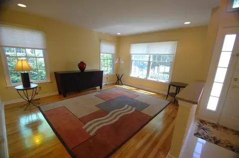 38 Baldwin Dr, Berkeley Heights, NJ 07922 photo 4