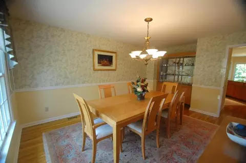 38 Baldwin Dr, Berkeley Heights, NJ 07922 photo 13