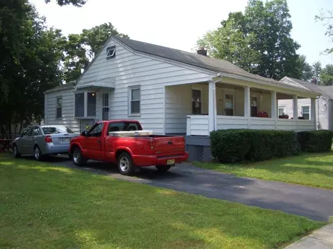 42 Watson Dr, Dover, NJ 07801 photo 2