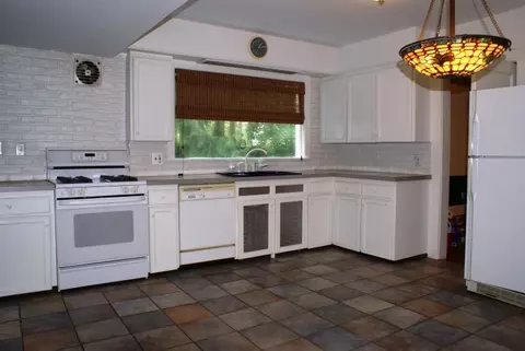 1264 Denmark Rd, Plainfield, NJ 07062 photo 4