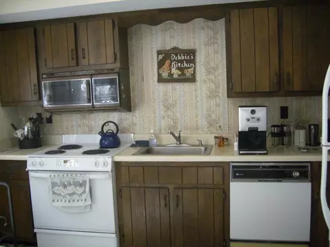 2 Spring Valley Rd, Hardwick Twp, NJ 07825 photo 5