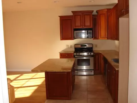 308 Hamilton Pl #6, Hackensack, NJ 07601 photo 3