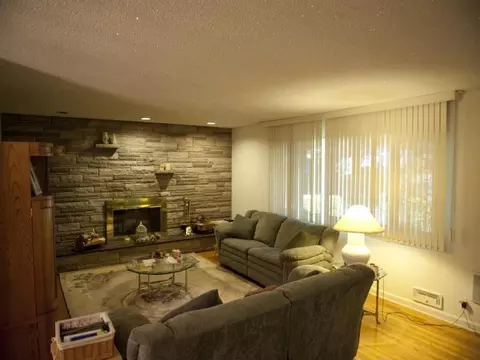 67 Surrey Dr, Wayne, NJ 07470 photo 4