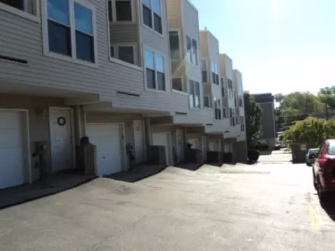 925 Main St, Hackensack, NJ 07601 photo 1