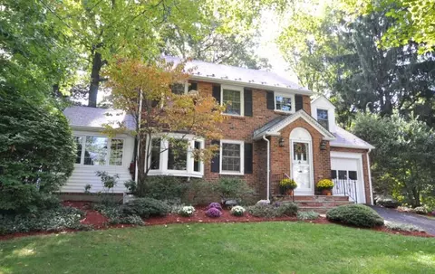 42 Parkview Ter, Summit, NJ 07901 photo 1