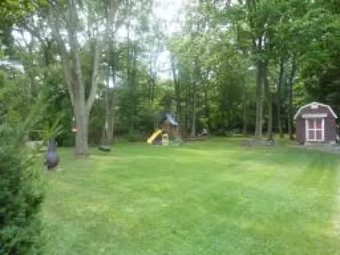 243 Macdonald Dr, Wayne, NJ 07470 photo 2