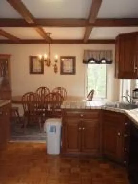243 Macdonald Dr, Wayne, NJ 07470 photo 6