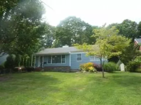 243 Macdonald Dr, Wayne, NJ 07470 photo 1