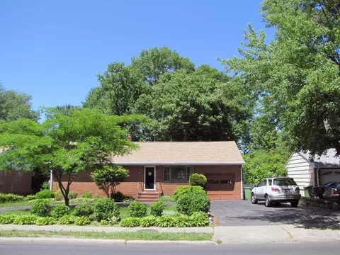 259 Oradell Ave, Paramus, NJ 07652 photo 1
