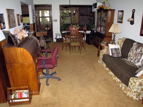 259 Oradell Ave, Paramus, NJ 07652 photo 3