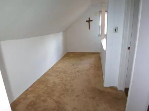 74 Dawn Dr, Clark, NJ 07066 photo 8