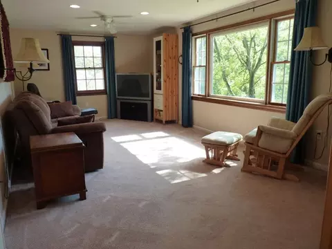 48 Deer Haven Rd, Bedminster, NJ 07921 photo 2