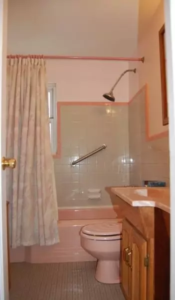 217 Spring Valley Rd, Paramus, NJ 07652 photo 8