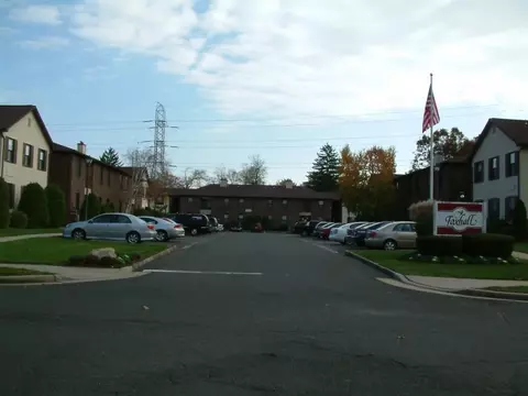 8 Foxhall # A, Middlesex, NJ 08846 photo 20