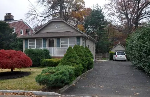 8 Nelson Pl, Springfield, NJ 07081 photo 2