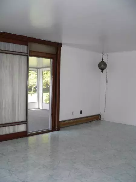 35 Herfort Rd, Wayne, NJ 07470 photo 5