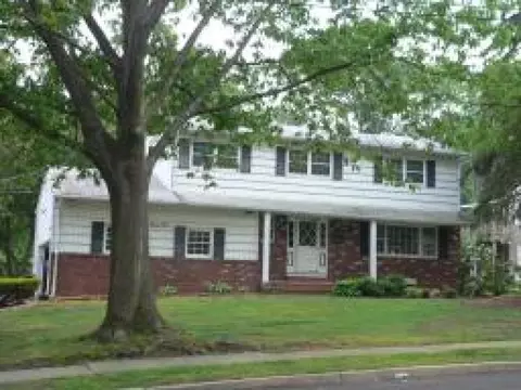 35 Herfort Rd, Wayne, NJ 07470 photo 1