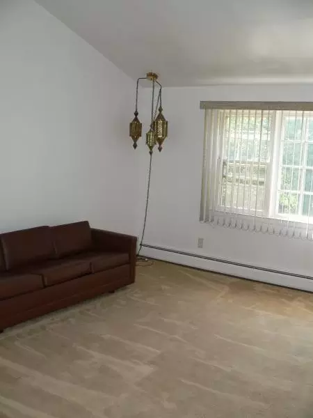 35 Herfort Rd, Wayne, NJ 07470 photo 8