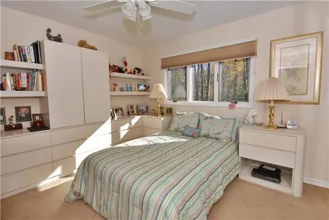 74 Darlington Dr, Wayne, NJ 07470 photo 9