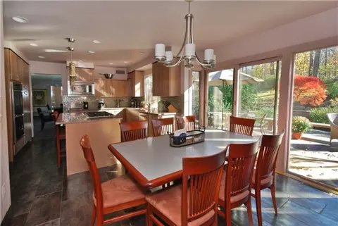 74 Darlington Dr, Wayne, NJ 07470 photo 5