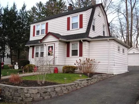 28 Edgemont Cres, Wayne, NJ 07470 photo 1