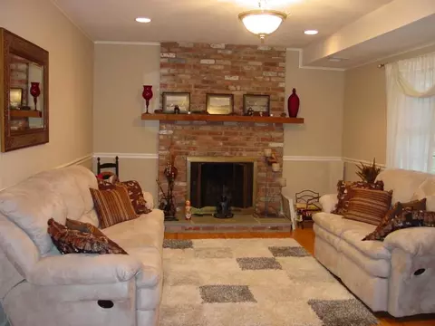 2 Sycamore Ln, Skillman, NJ 08558 photo 11