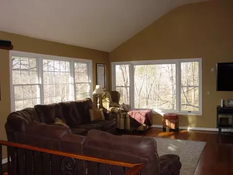 2 Sycamore Ln, Skillman, NJ 08558 photo 2