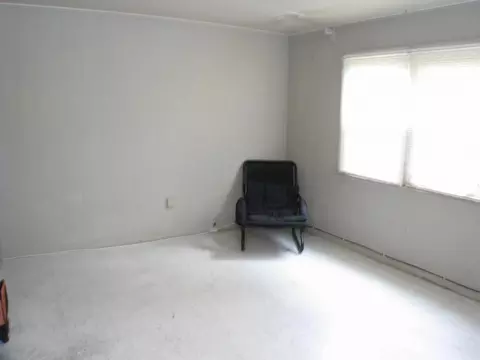 124-26 Sumner Ave, Plainfield, NJ 07060 photo 4
