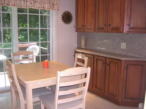 8 Sandra Ln, Wayne, NJ 07470 photo 3