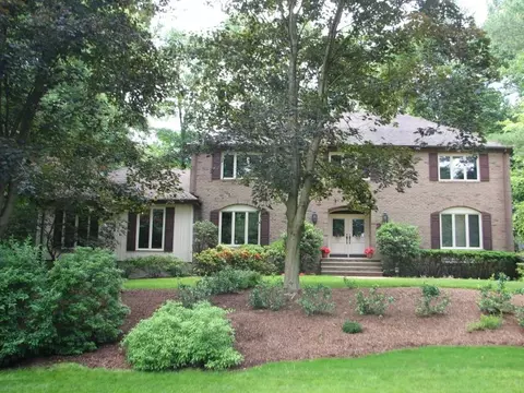 2 Oratam Rd, Upper Saddle River, NJ 07458 photo 1