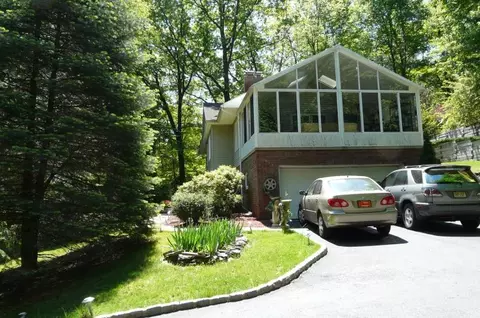 335 Colfax Rd, Wayne, NJ 07470 photo 14