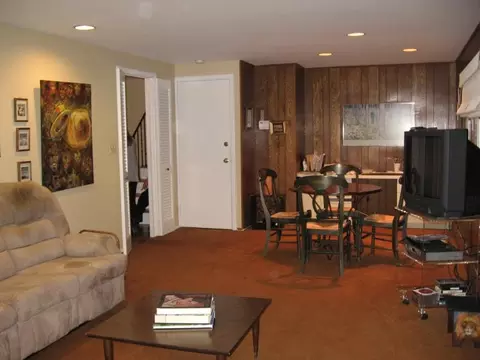 22 Hemlock Ter, Springfield, NJ 07081 photo 5