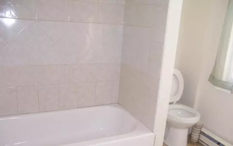 628 W 4th St, Plainfield, NJ 07060 photo 4