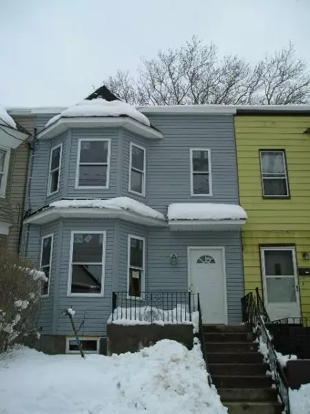 595 Devon St, Kearny, NJ 07032 photo 2