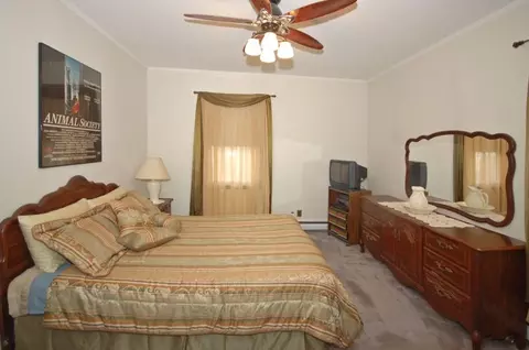 209 Grove Ave, Middlesex, NJ 08846 photo 9